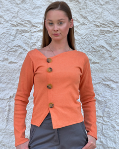 Later top in orange