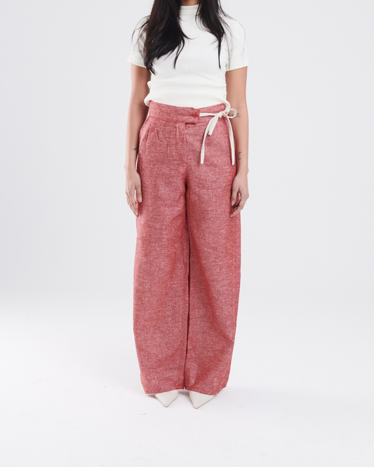 Textured pants in red