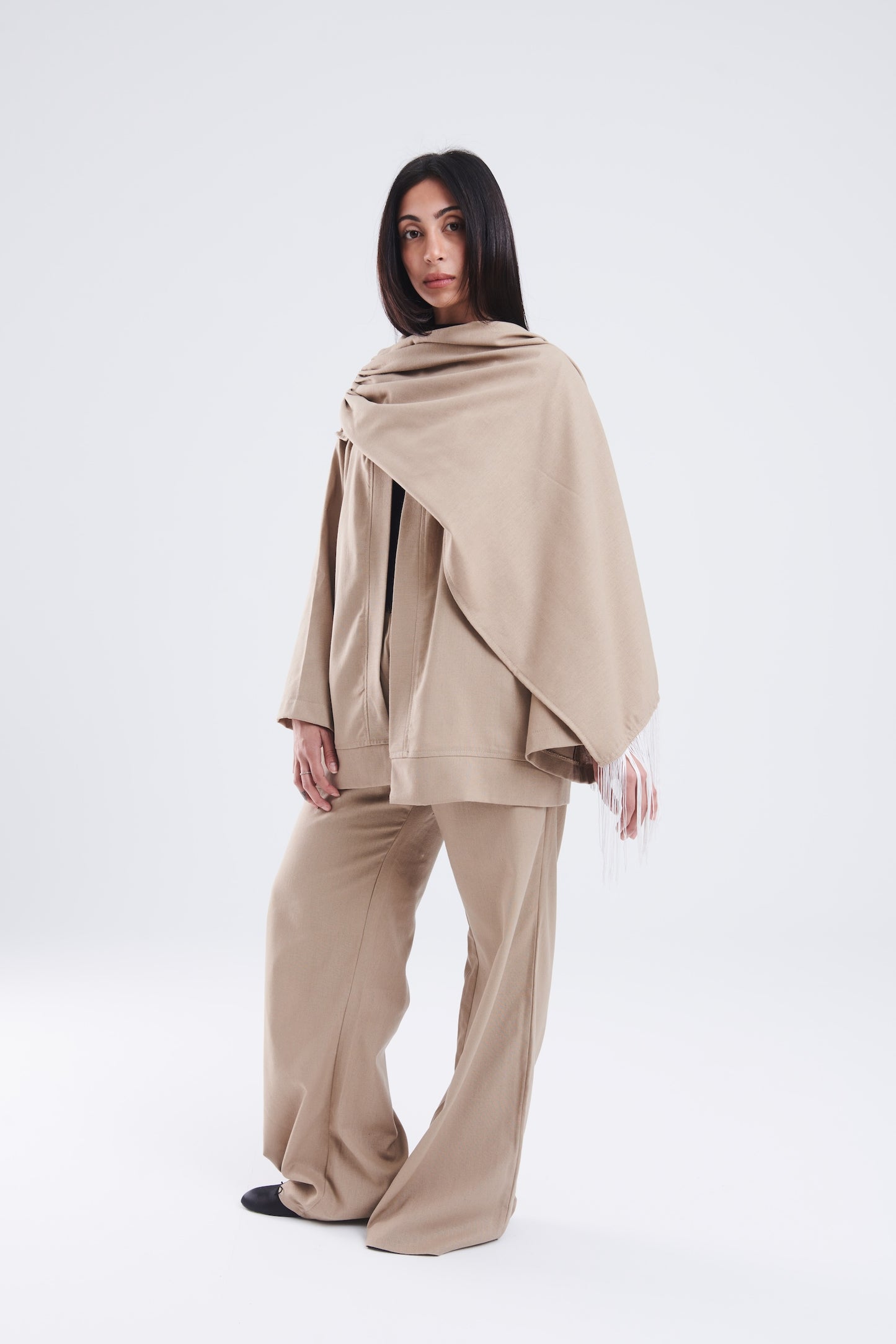 The Shawl kimono in beige