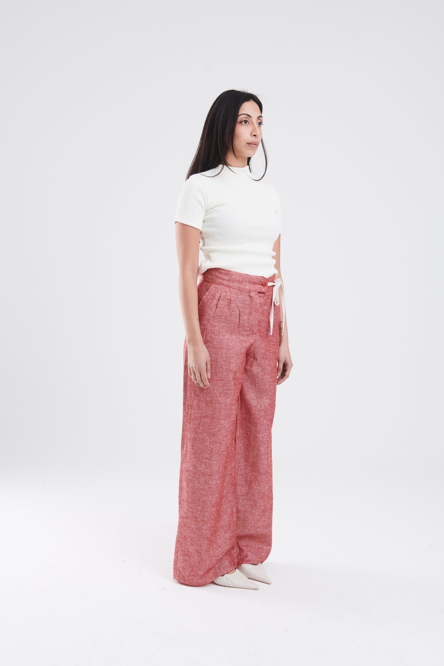 Textured pants in red