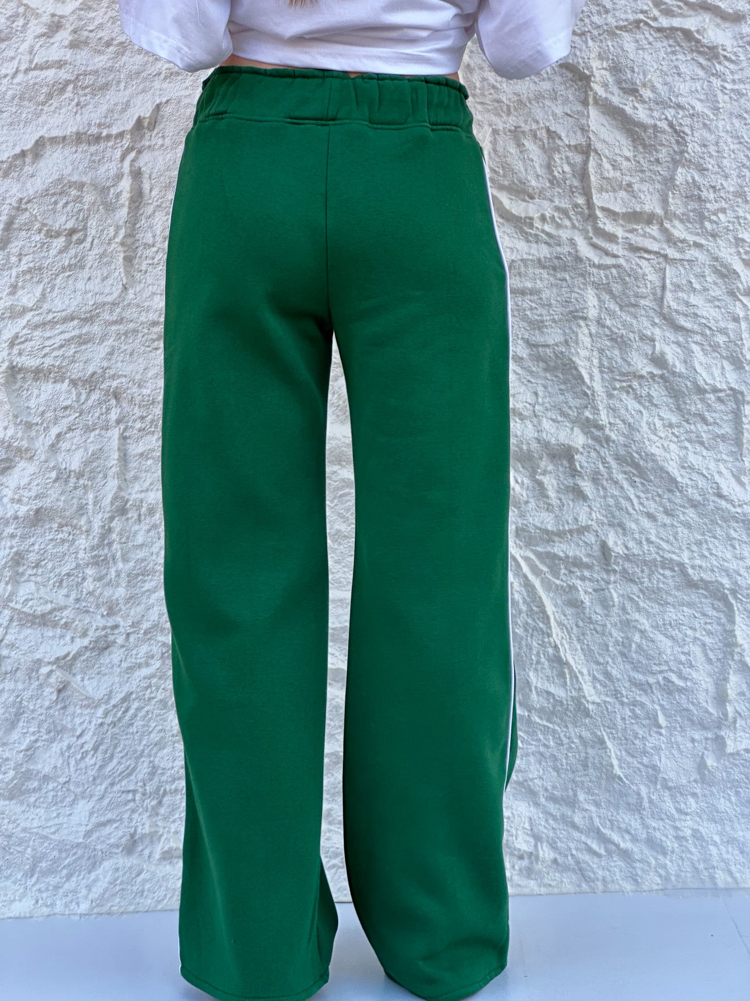 Run pants in green