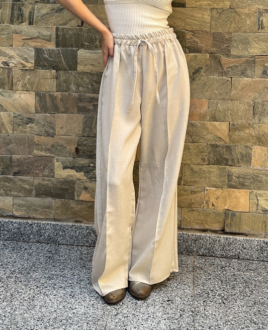 Linen pants in beige