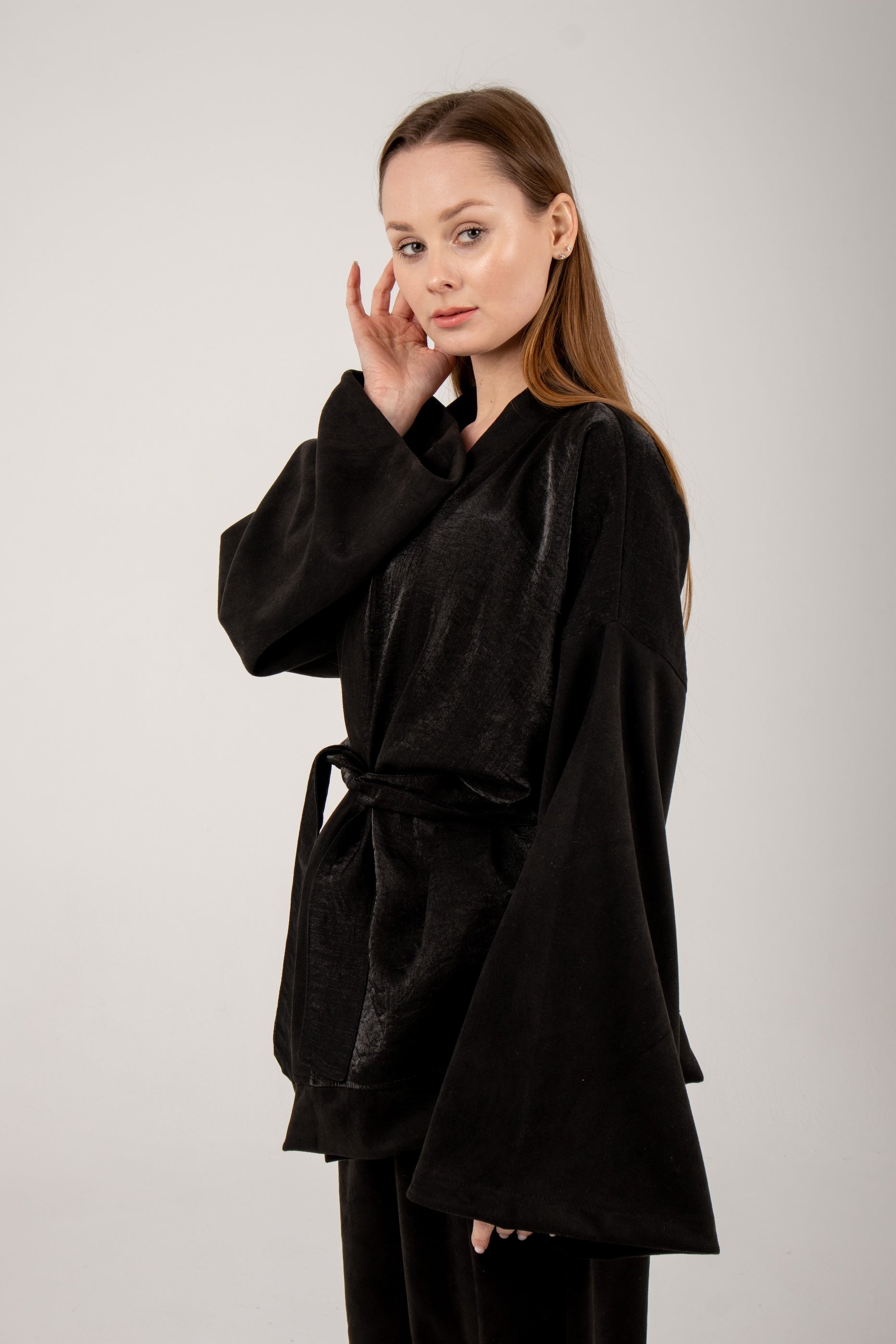 Shimmer X Suede kimono in black