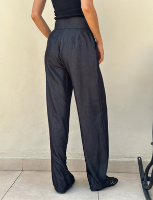 Tencel pants in black