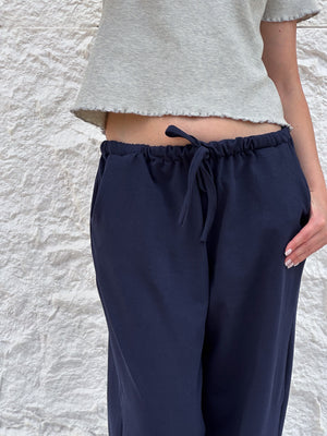 Relaxed pants in navy