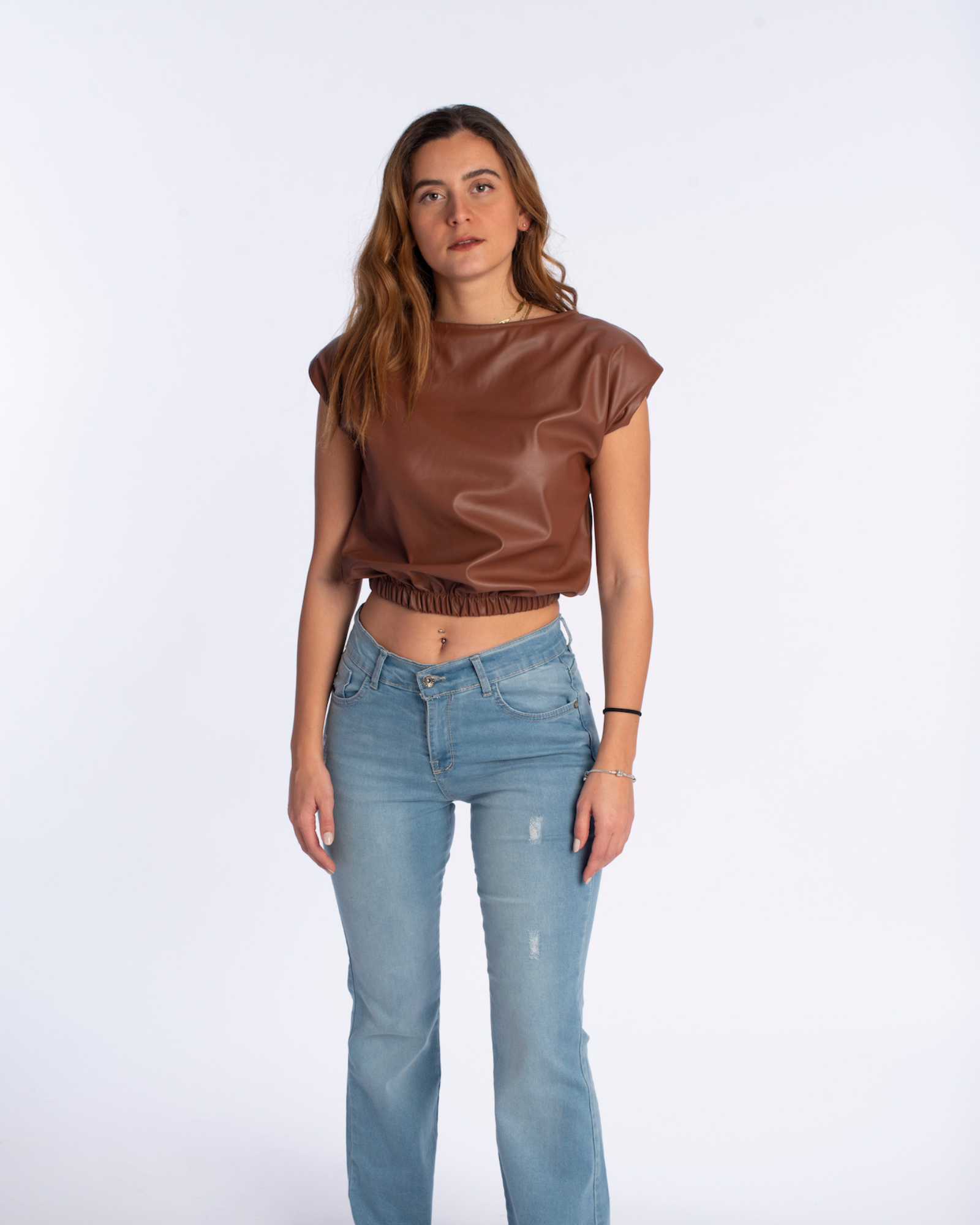 Strike top in brown